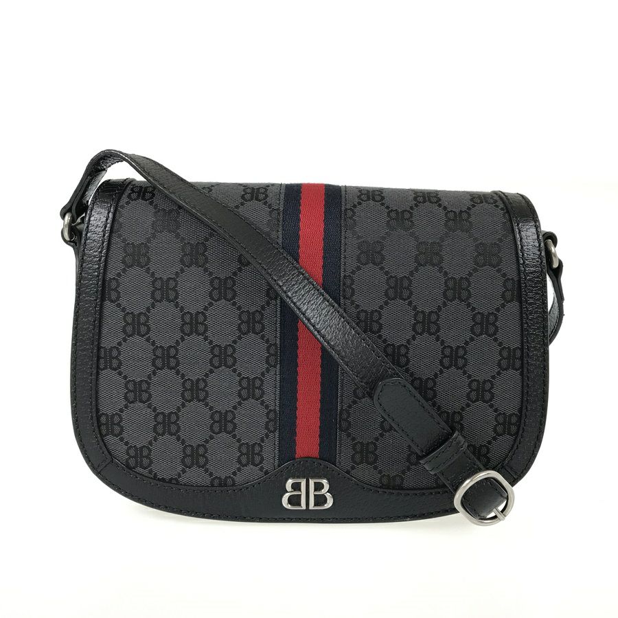 バレンシアガ ショルダーバッグ