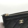 シャネル 三つ折り財布