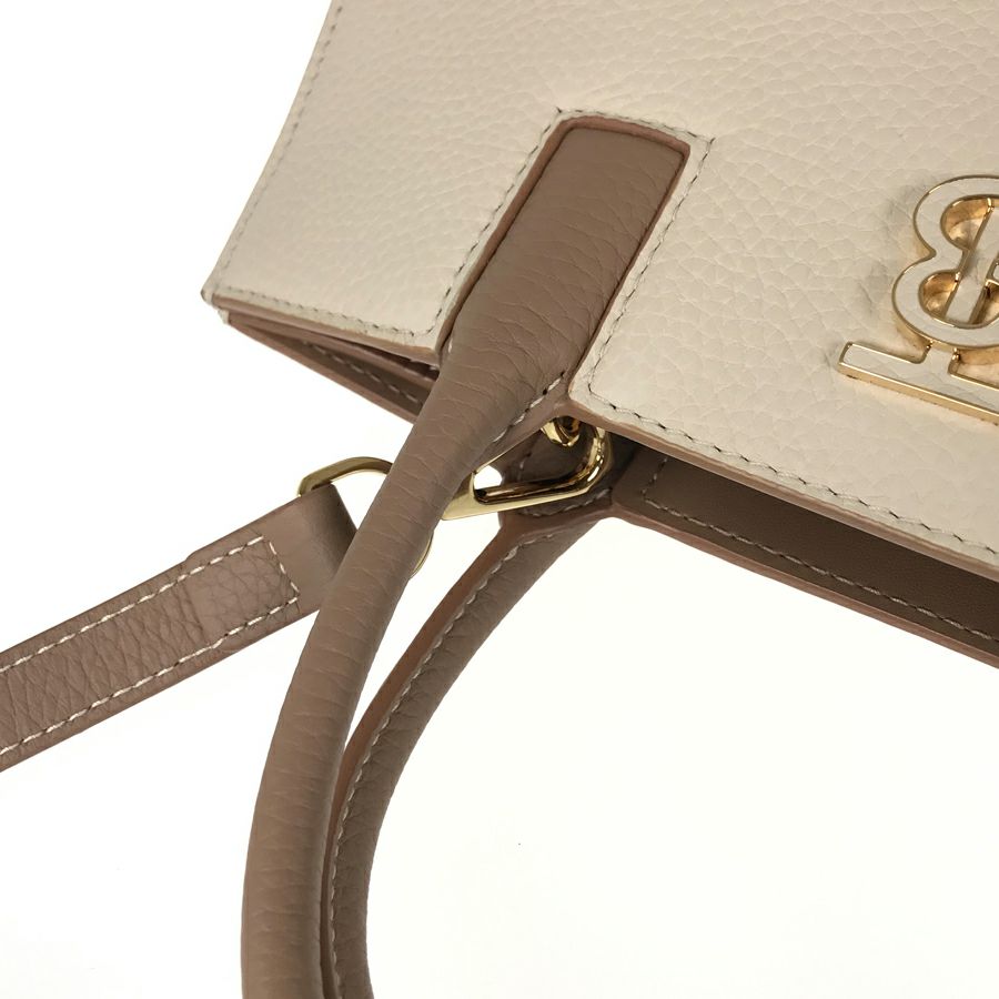 バーバリー ハンドバッグ