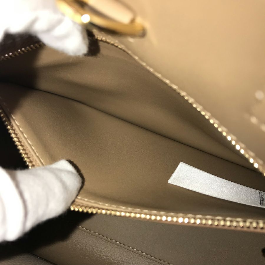 バーバリー ハンドバッグ