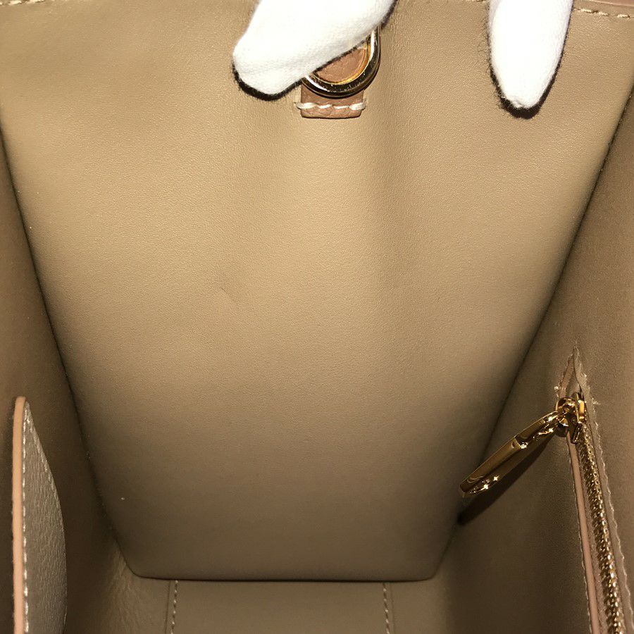 バーバリー ハンドバッグ