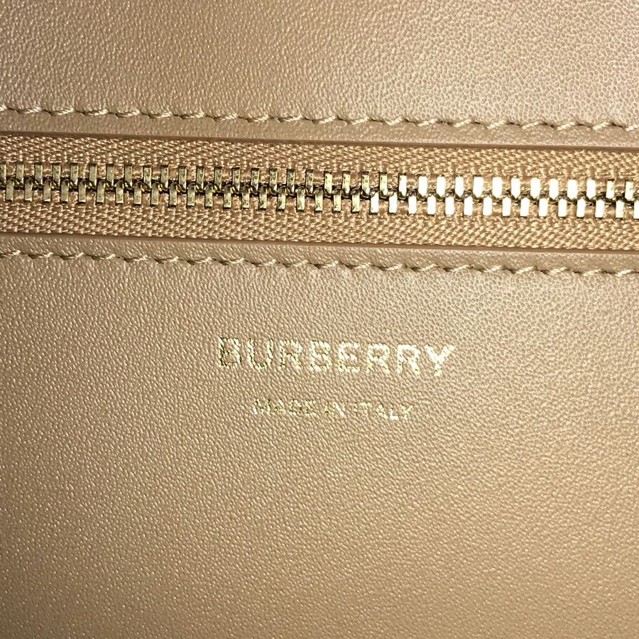 バーバリー ハンドバッグ