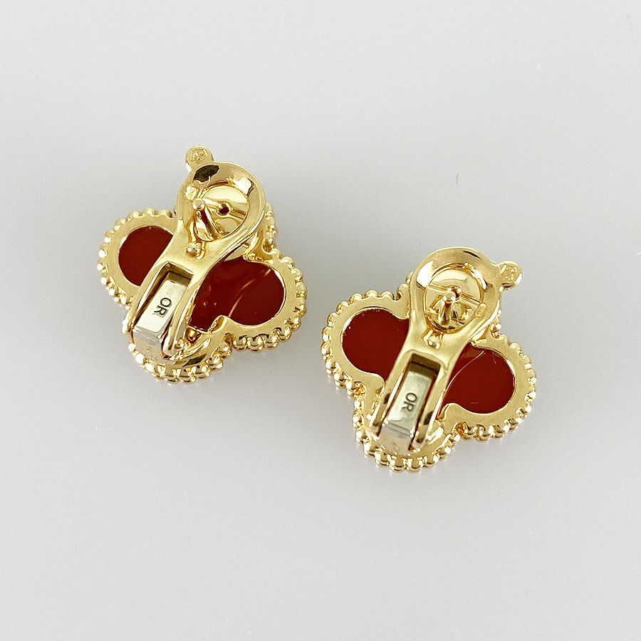 ヴァンクリーフ＆アーペル ピアス