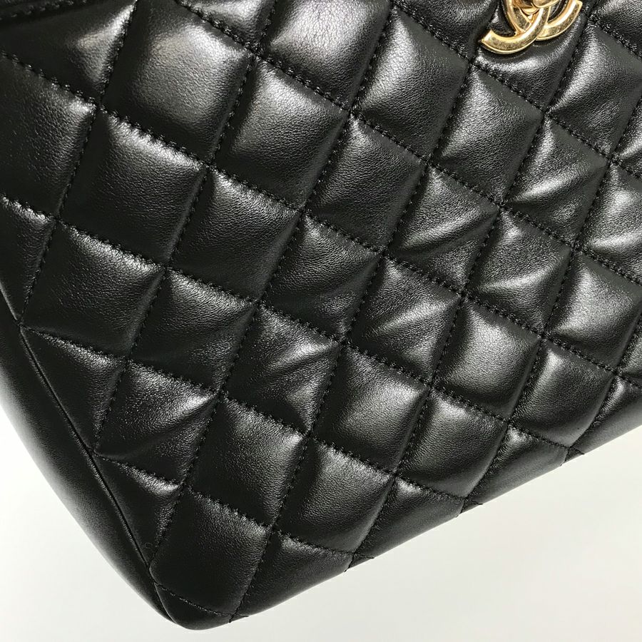 シャネル トートバッグ