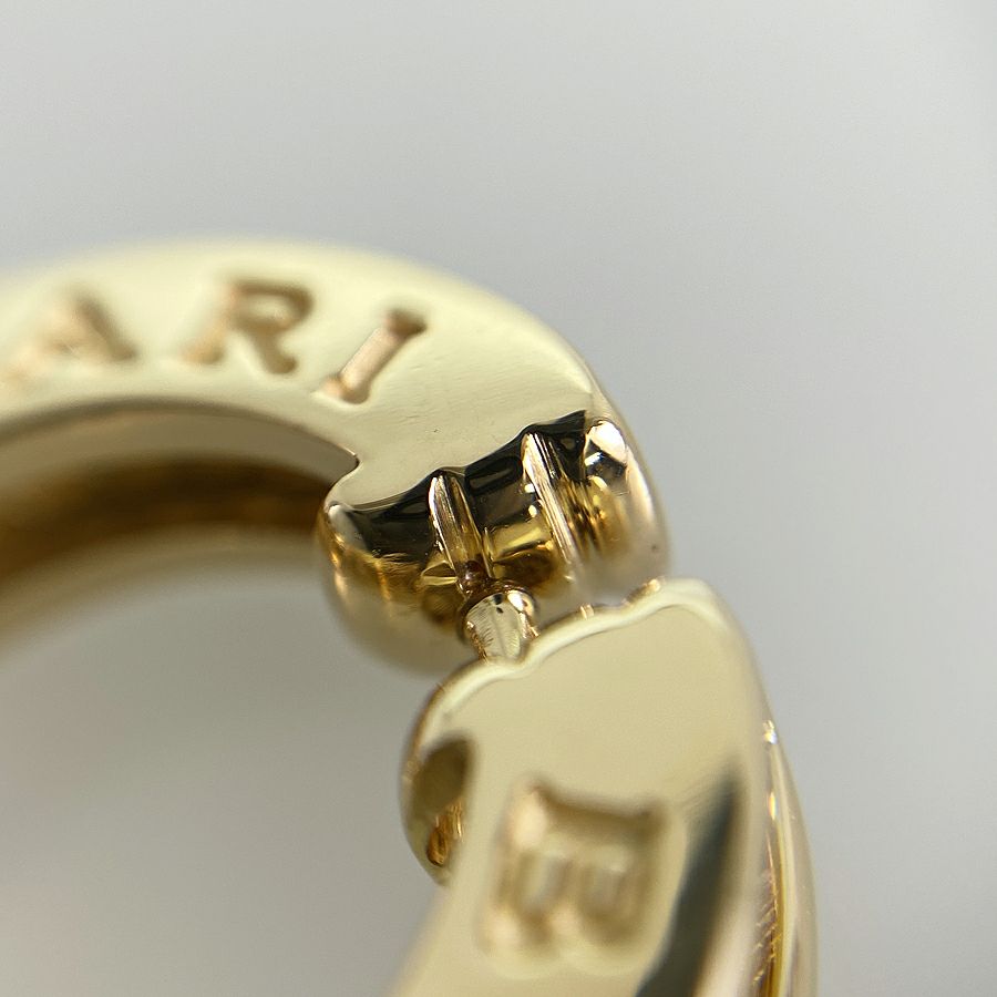 ブルガリ ピアス