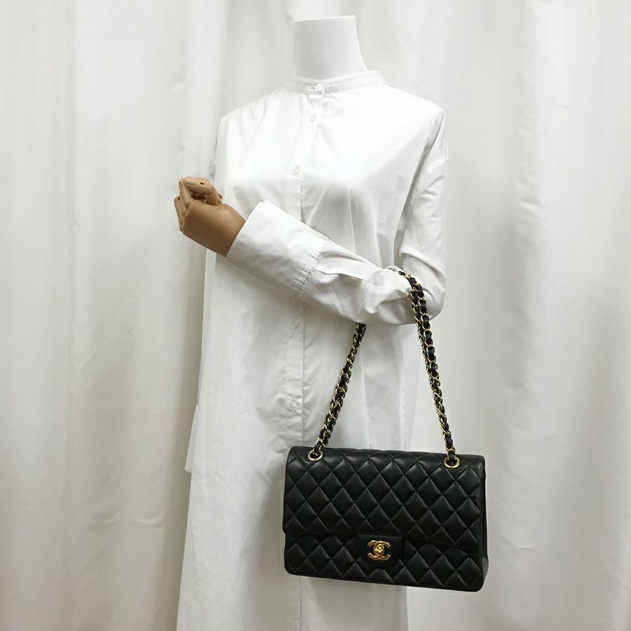 シャネル ショルダーバッグ