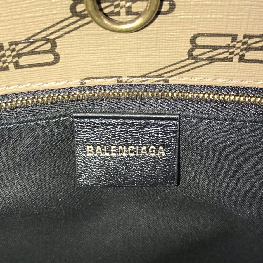 バレンシアガ トートバッグ