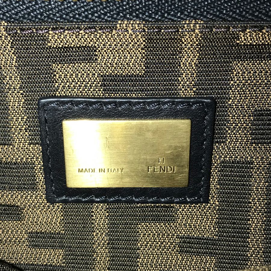 フェンディ ハンドバッグ