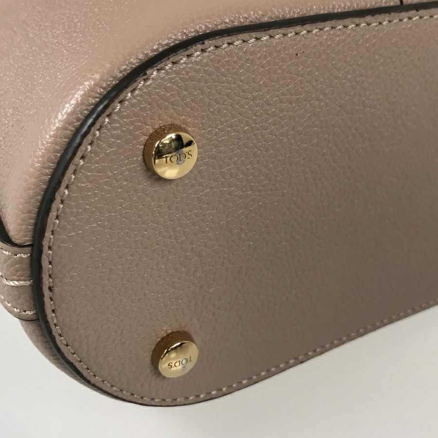 トッズ ハンドバッグ