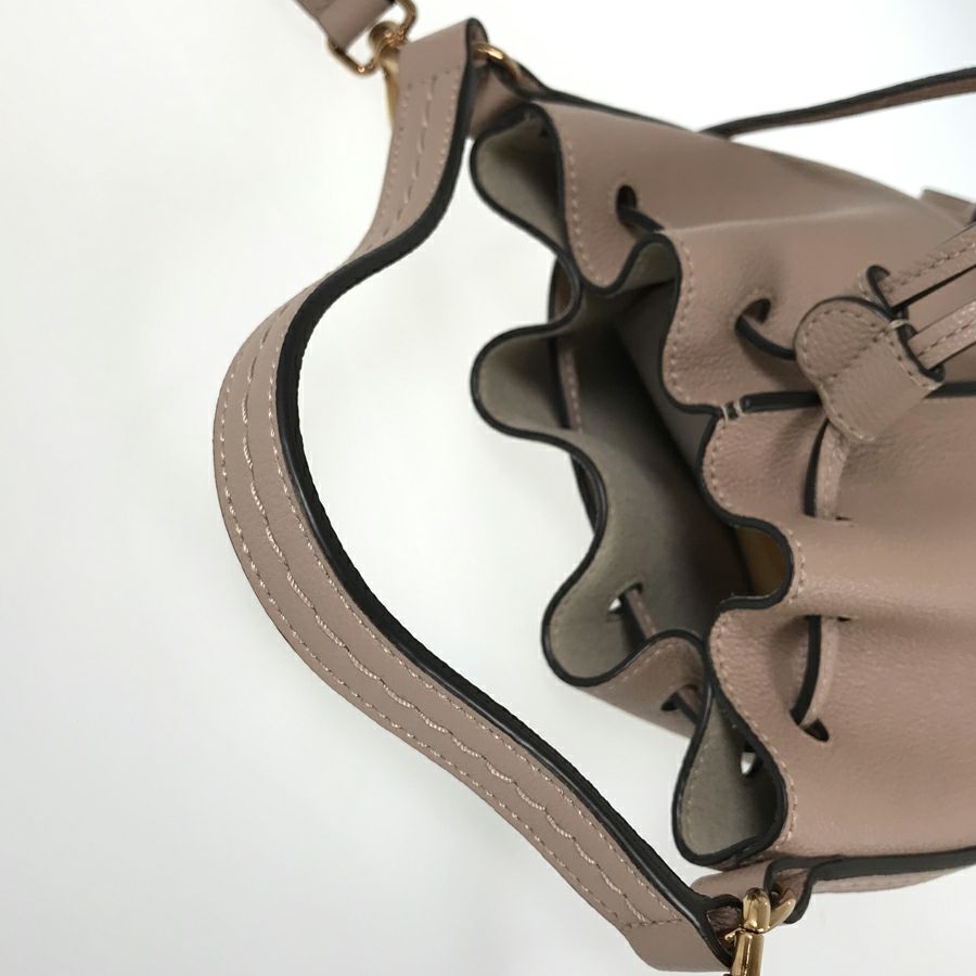 トッズ ハンドバッグ