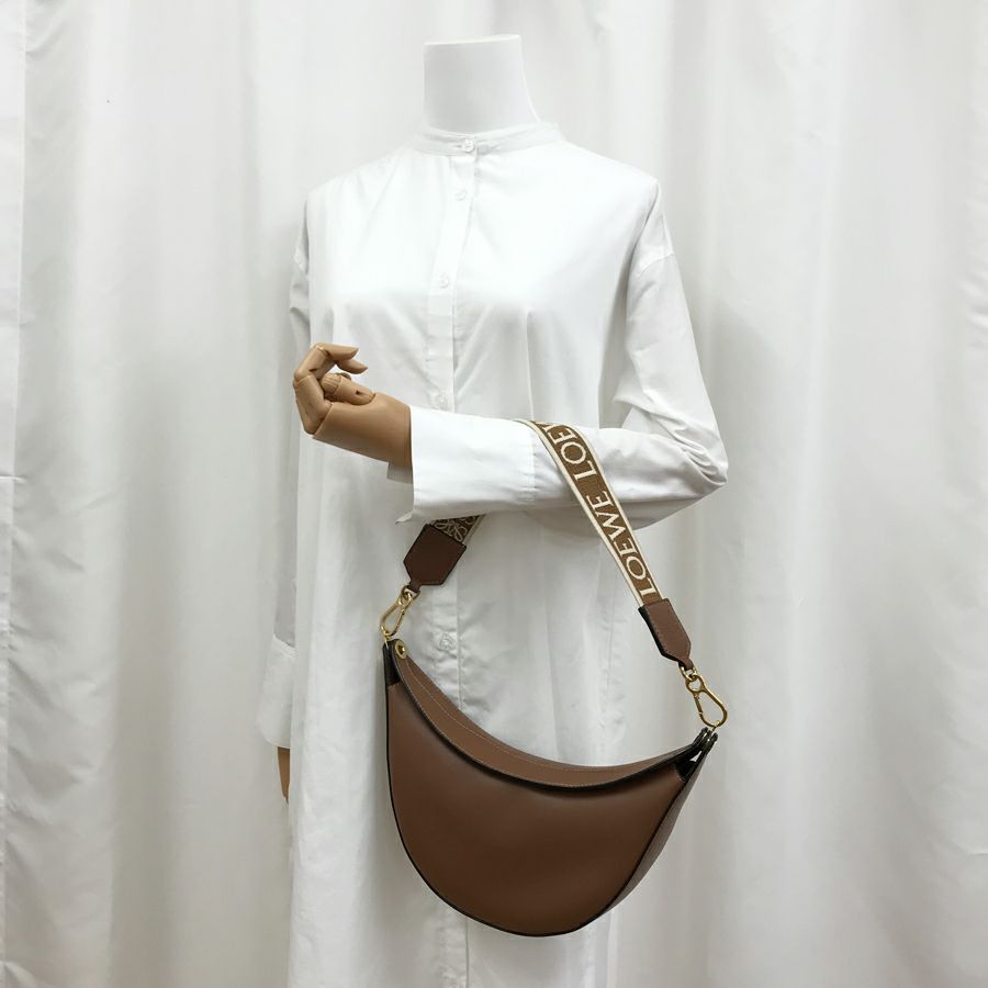 ロエベ ショルダーバッグ