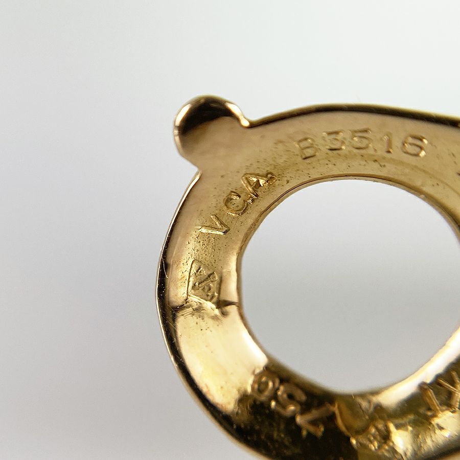 ヴァンクリーフ＆アーペル イヤリング