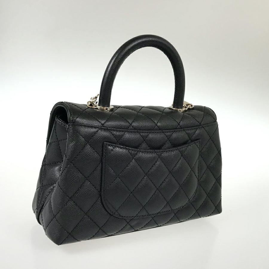 シャネル ハンドバッグ