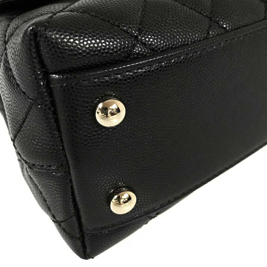 シャネル ハンドバッグ