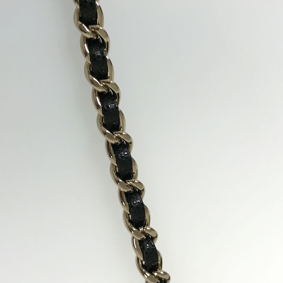 シャネル ハンドバッグ