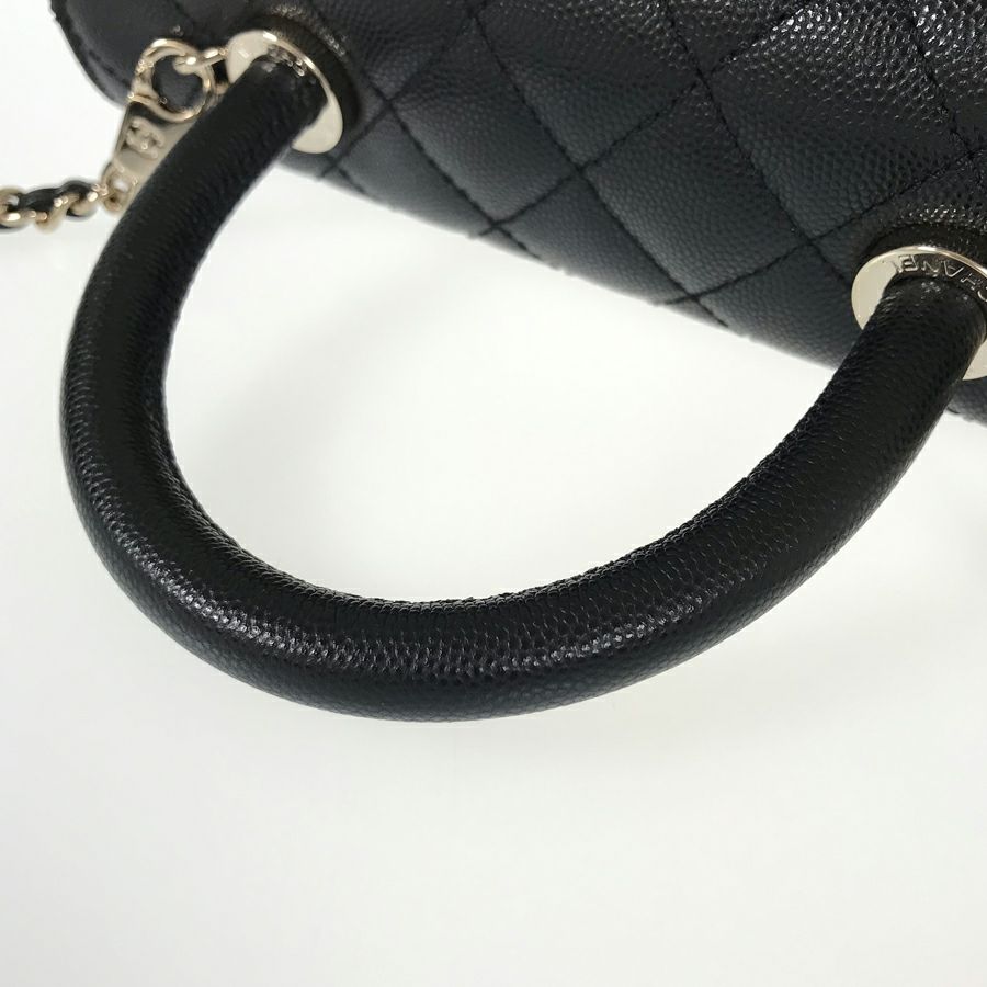 シャネル ハンドバッグ