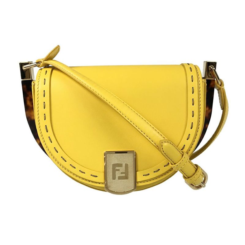 フェンディ ショルダーバッグ