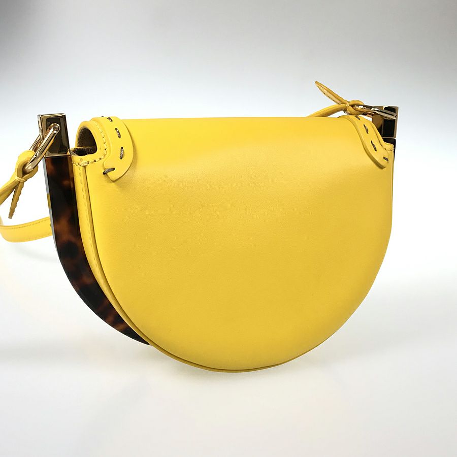 フェンディ ショルダーバッグ