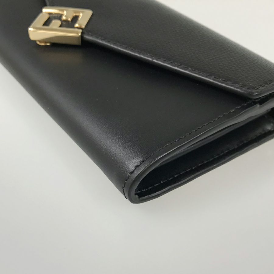 フェンディ ウォレットバッグ