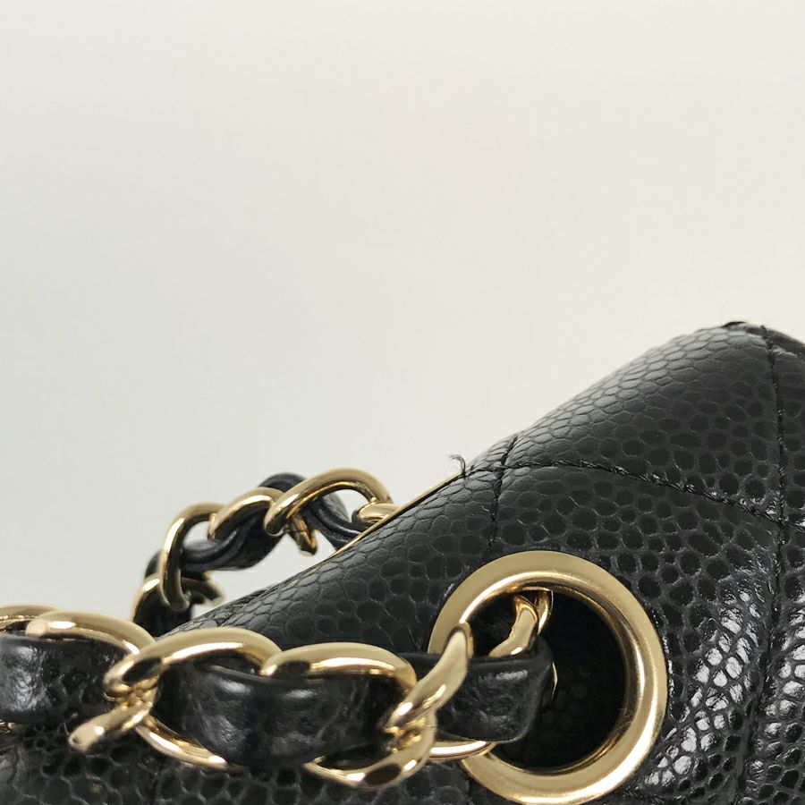 シャネル ショルダーバッグ