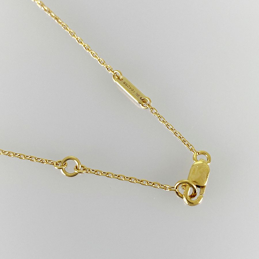 ヴァンクリーフ＆アーペル ネックレス