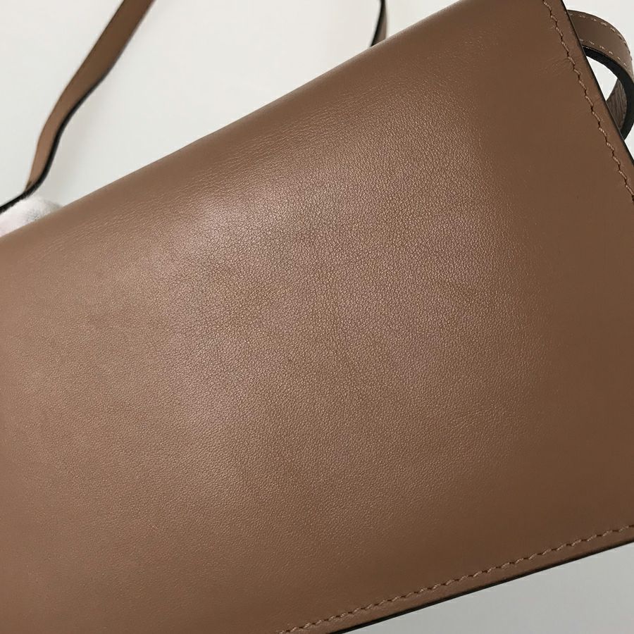 グッチ ウォレットバッグ