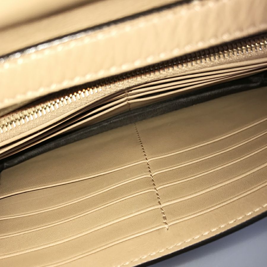 グッチ ウォレットバッグ