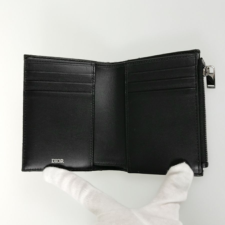 ディオール 二つ折り財布