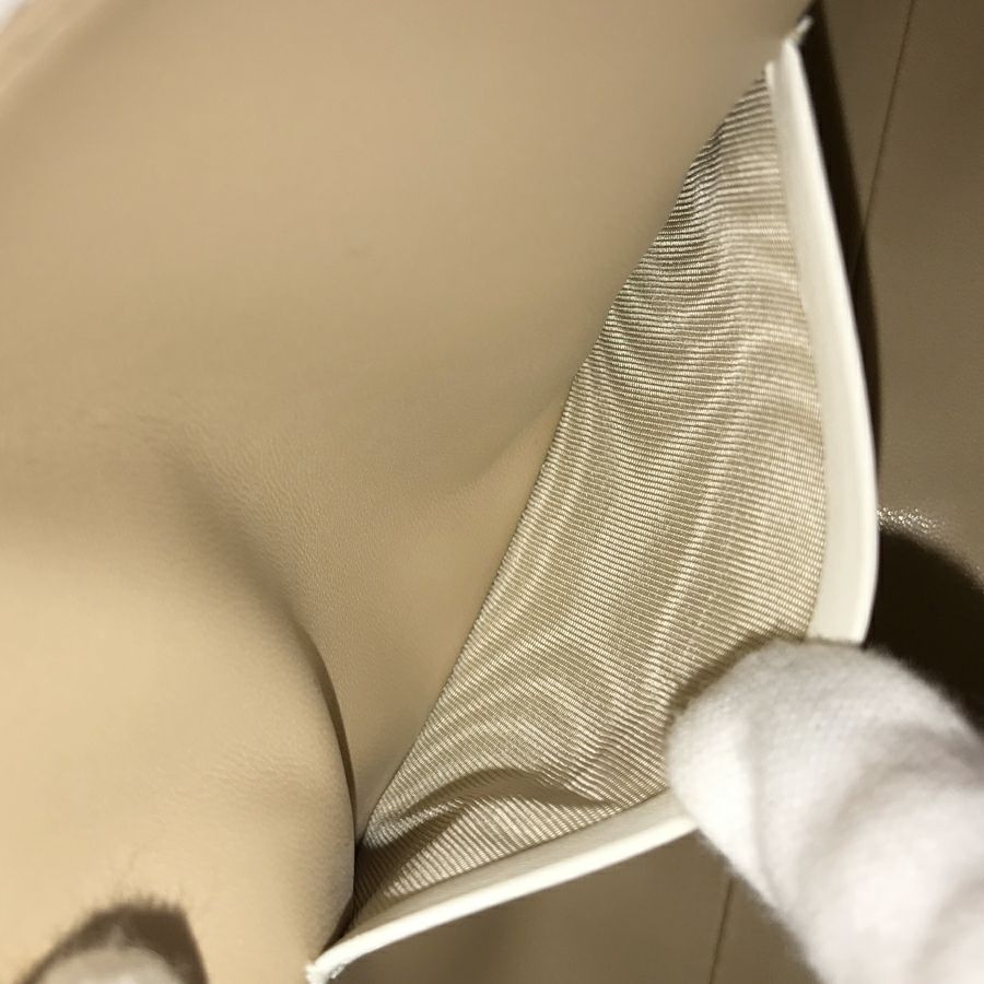 ジミーチュウ ハンドバッグ