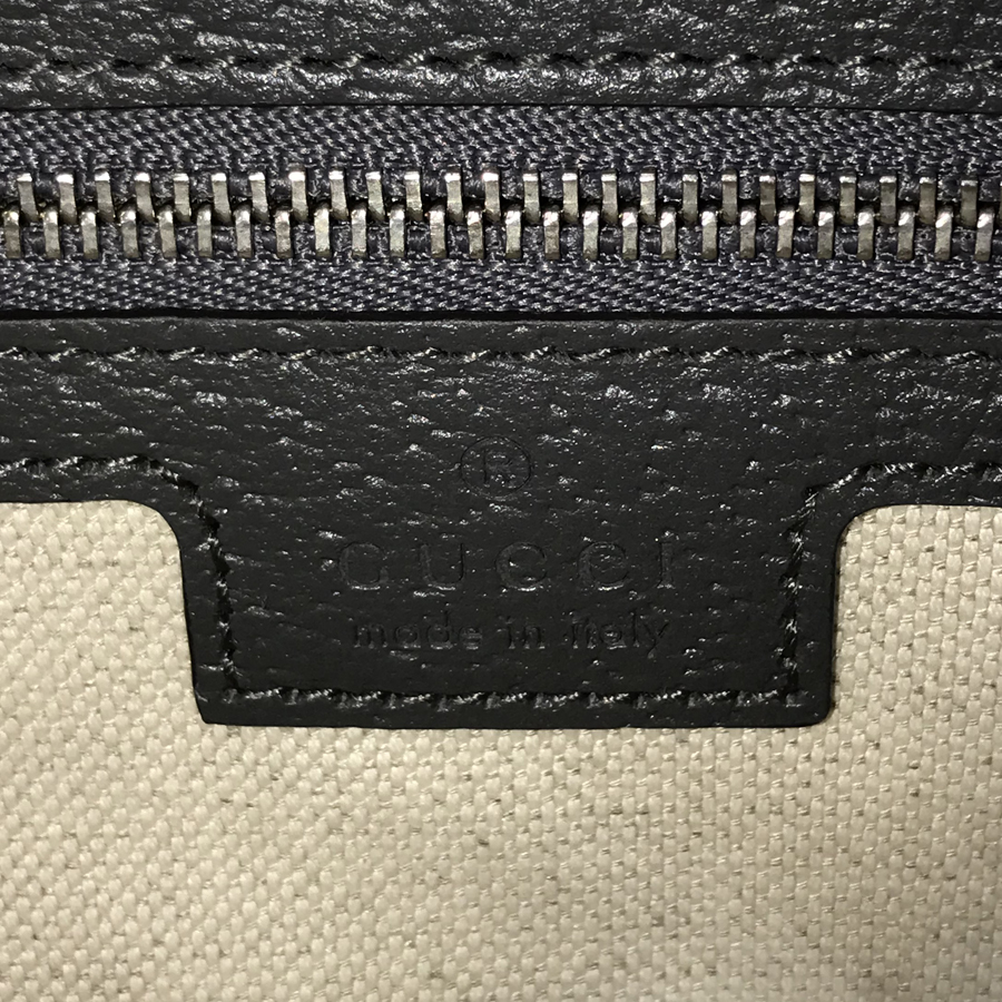 グッチ ショルダーバッグ