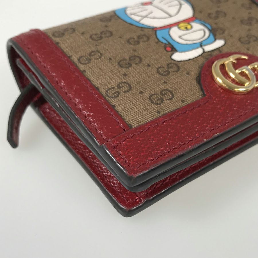 グッチ 二つ折り財布