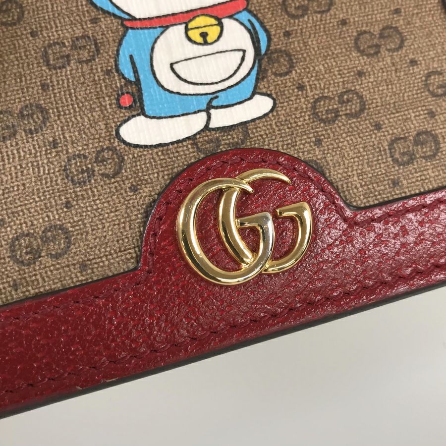 グッチ 二つ折り財布