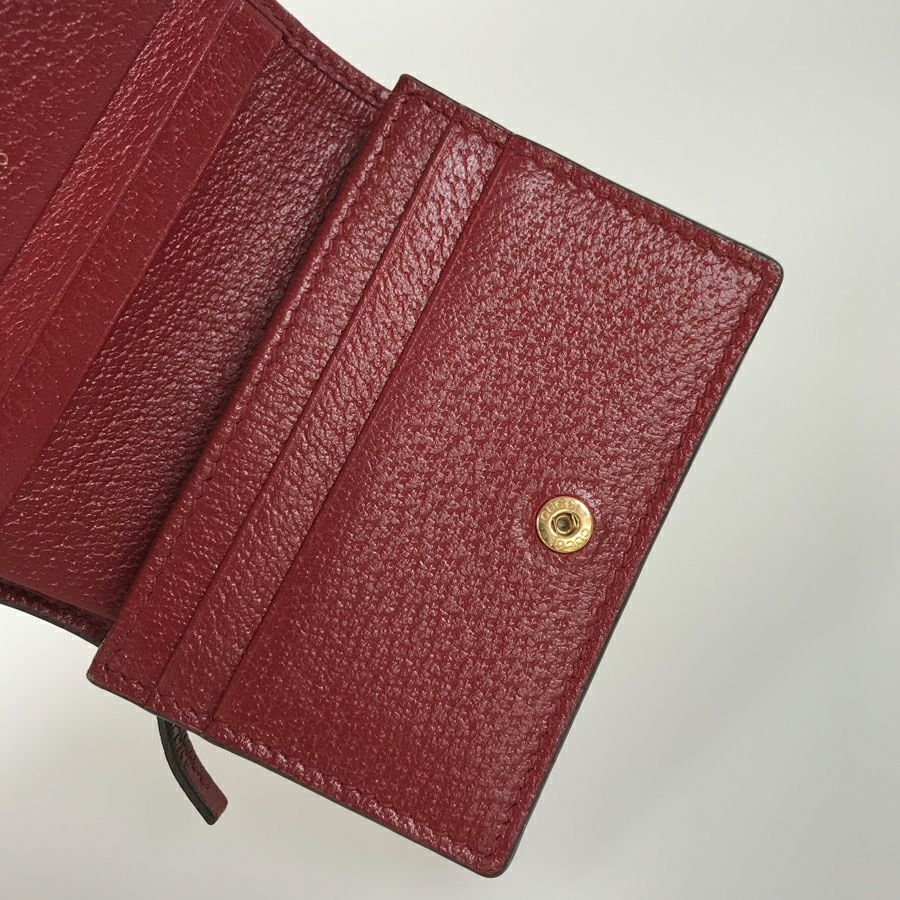 グッチ 二つ折り財布