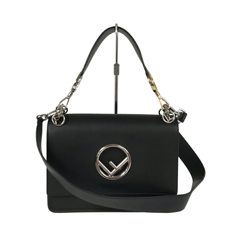 フェンディ ハンドバッグ