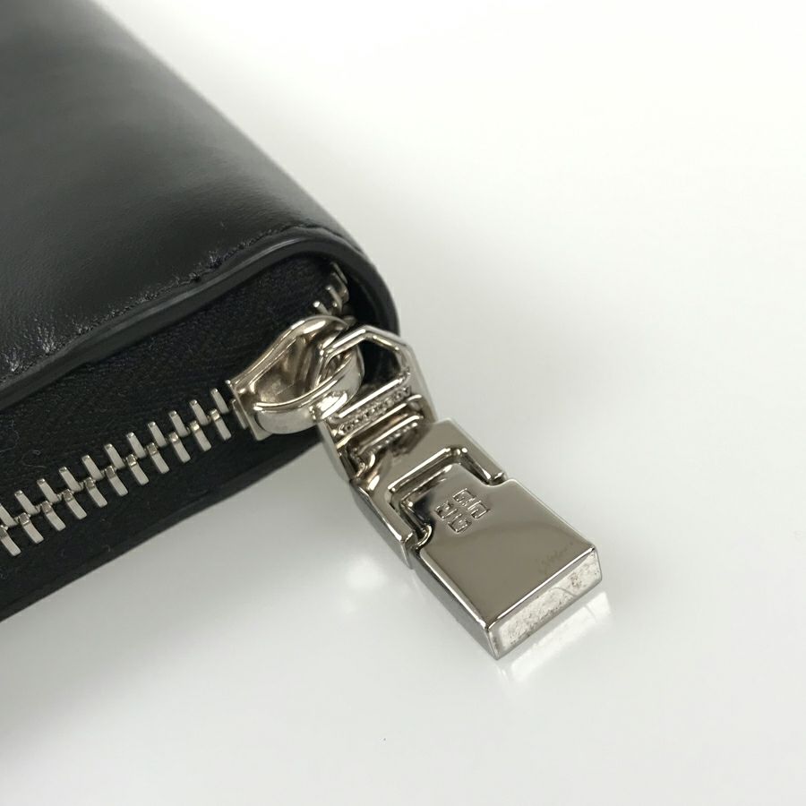 ジバンシー 長財布 ラウンドファスナー