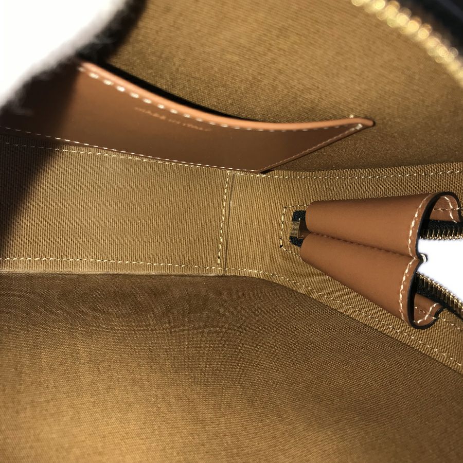 セリーヌ ハンドバッグ