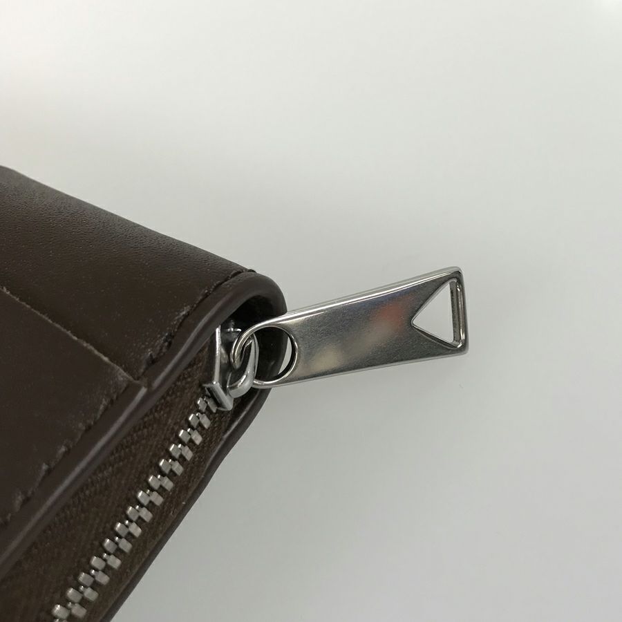 ボッテガヴェネタ 長財布 ラウンドファスナー