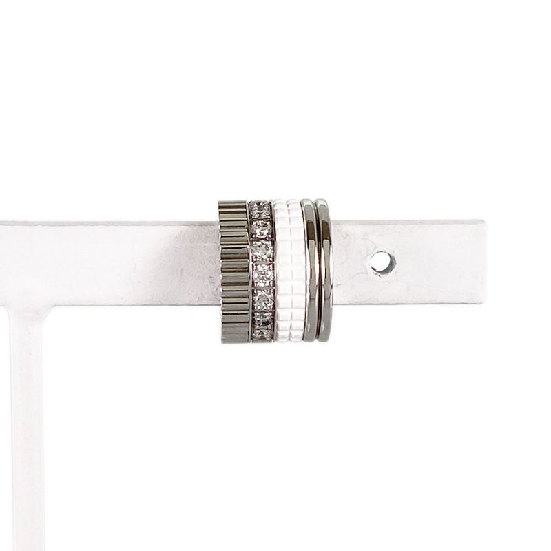 ブシュロン イヤリング