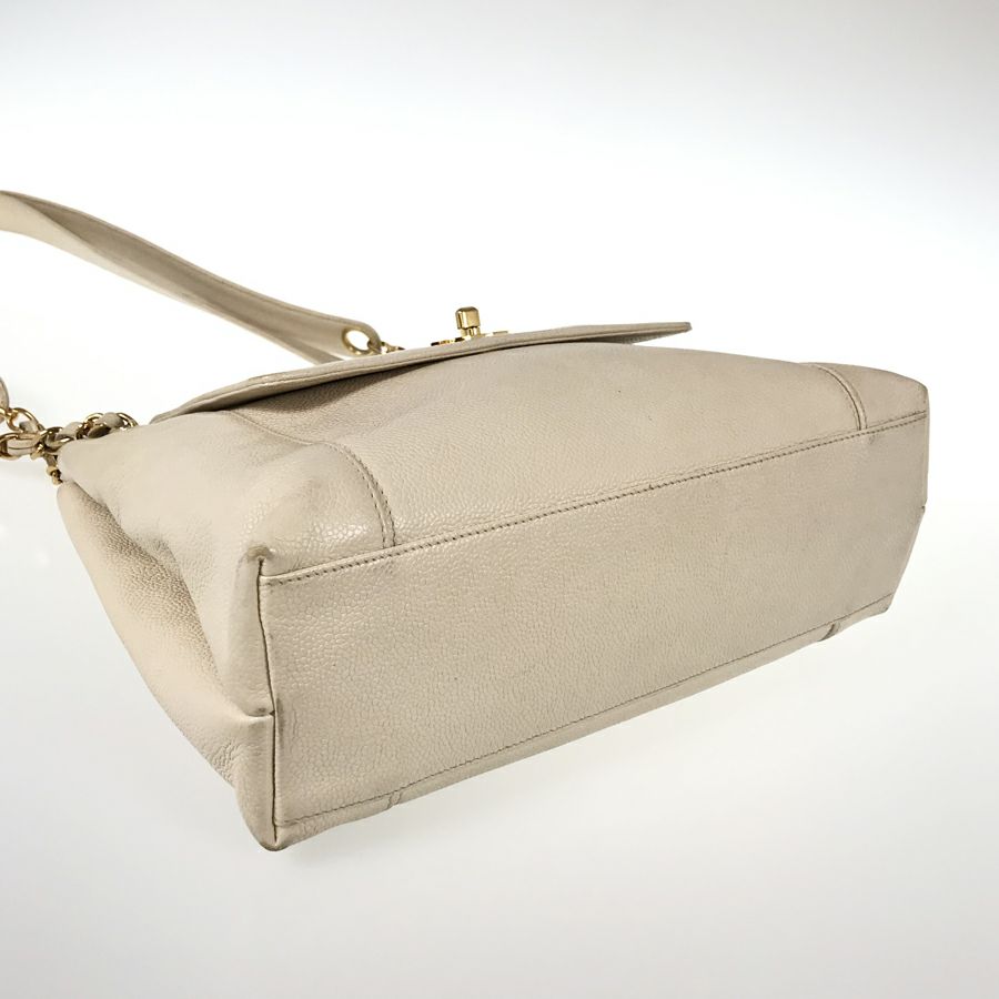 シャネル ショルダーバッグ