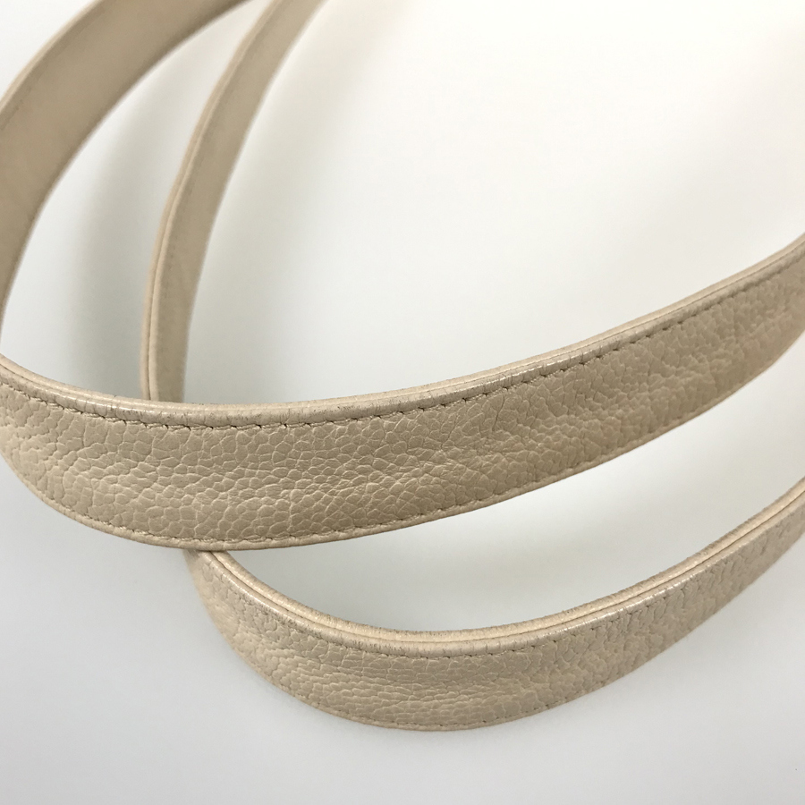 シャネル ショルダーバッグ