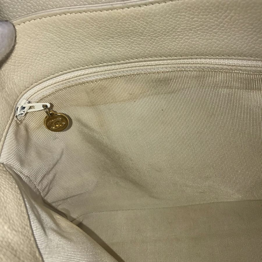 シャネル ショルダーバッグ