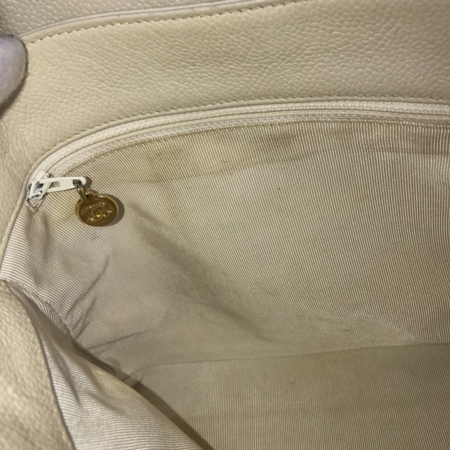 シャネル ショルダーバッグ