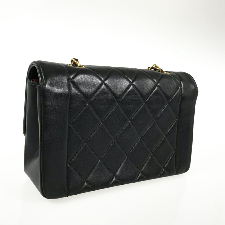 シャネル ショルダーバッグ