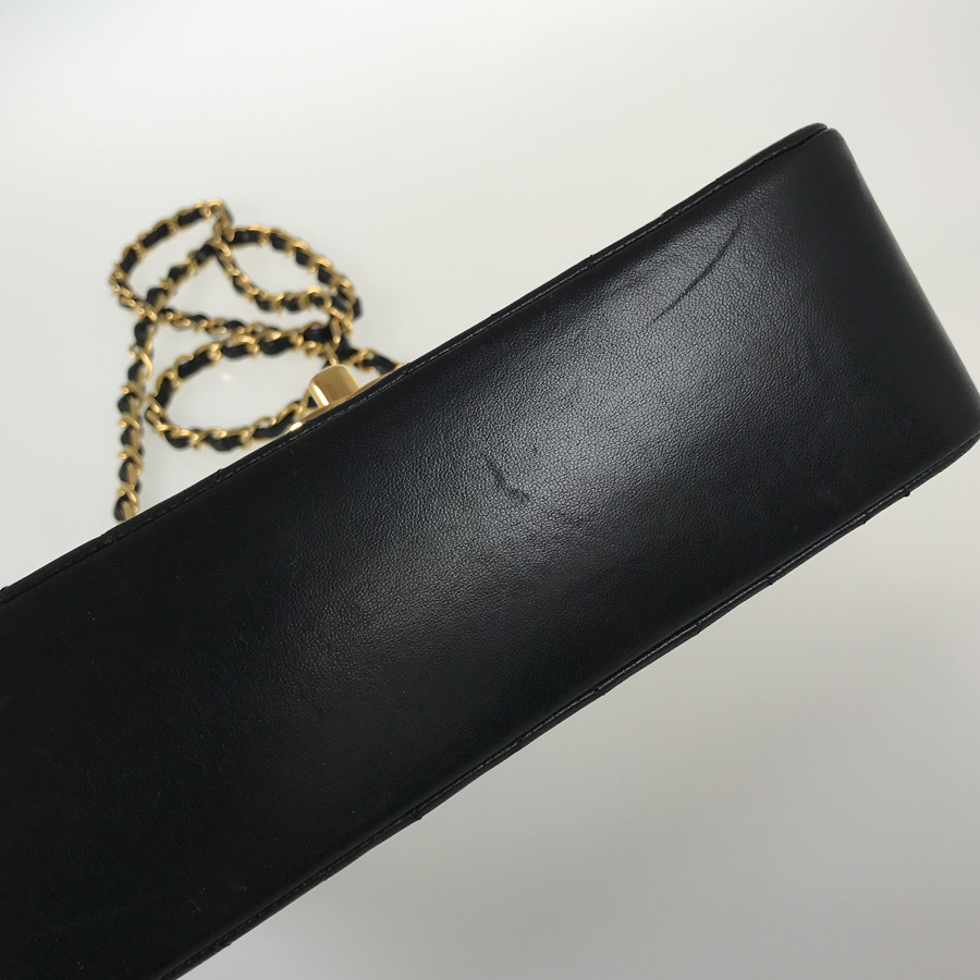 シャネル ショルダーバッグ