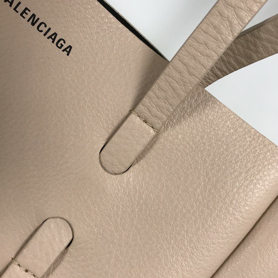 バレンシアガ トートバッグ