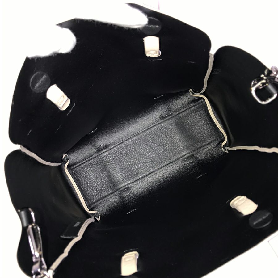 バレンシアガ トートバッグ