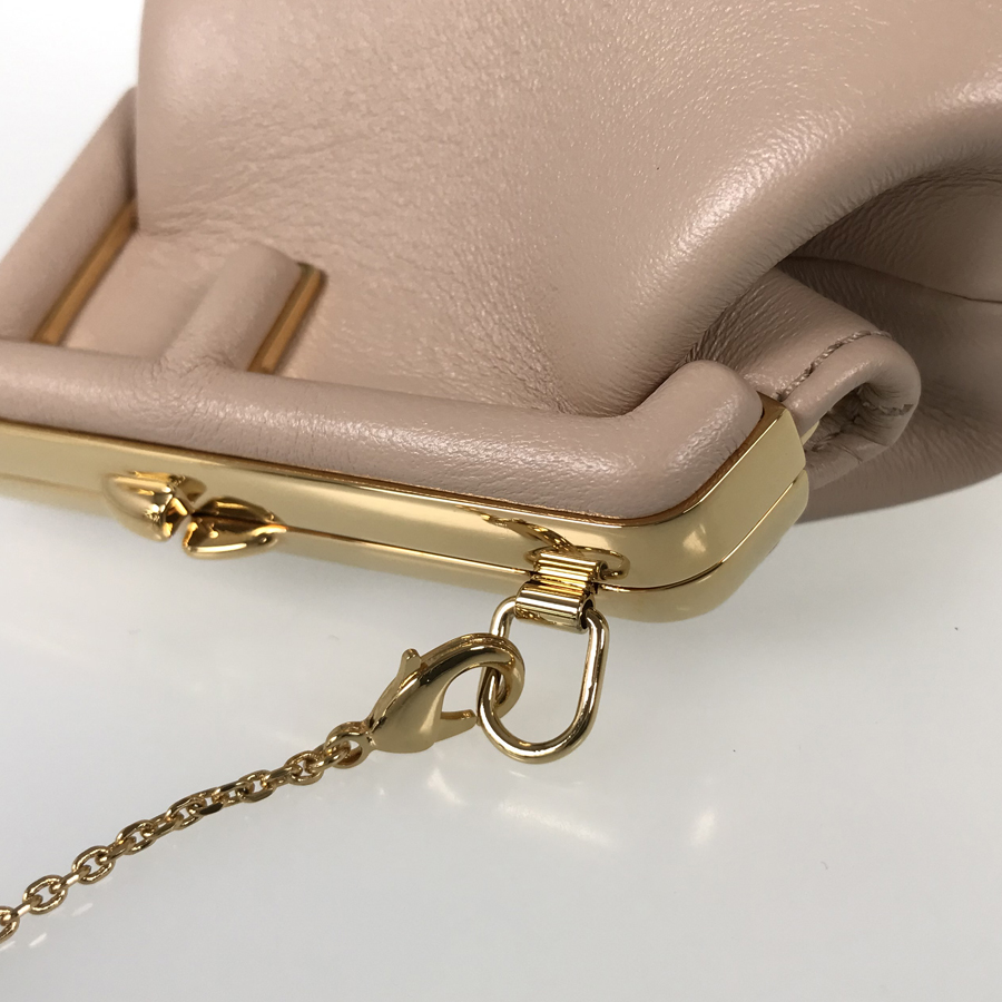 フェンディ ポーチ