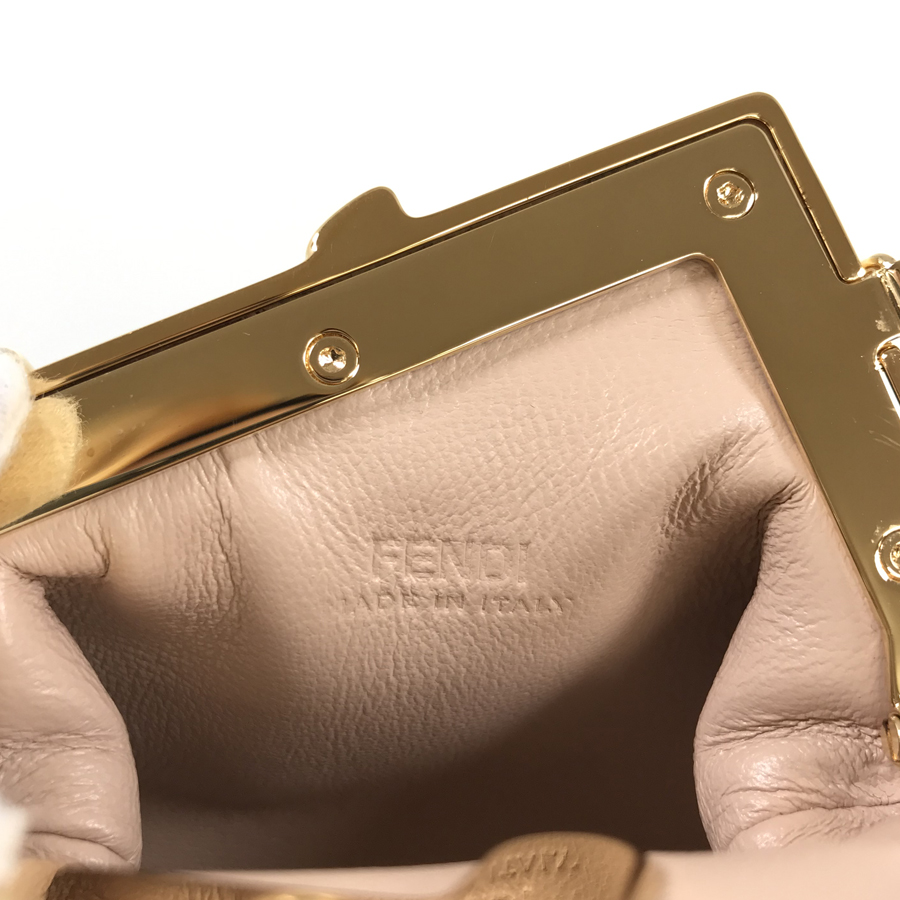 フェンディ ポーチ