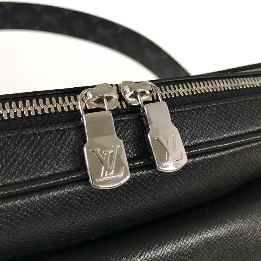 ルイ・ヴィトン ショルダーバッグ