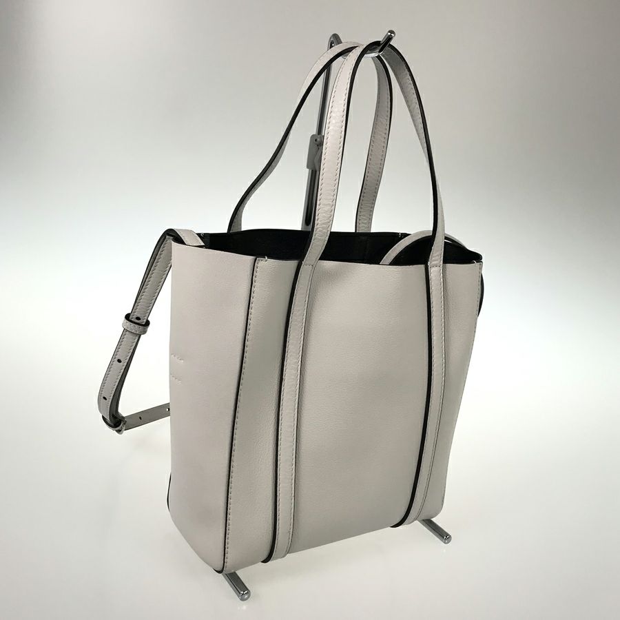 バレンシアガ トートバッグ